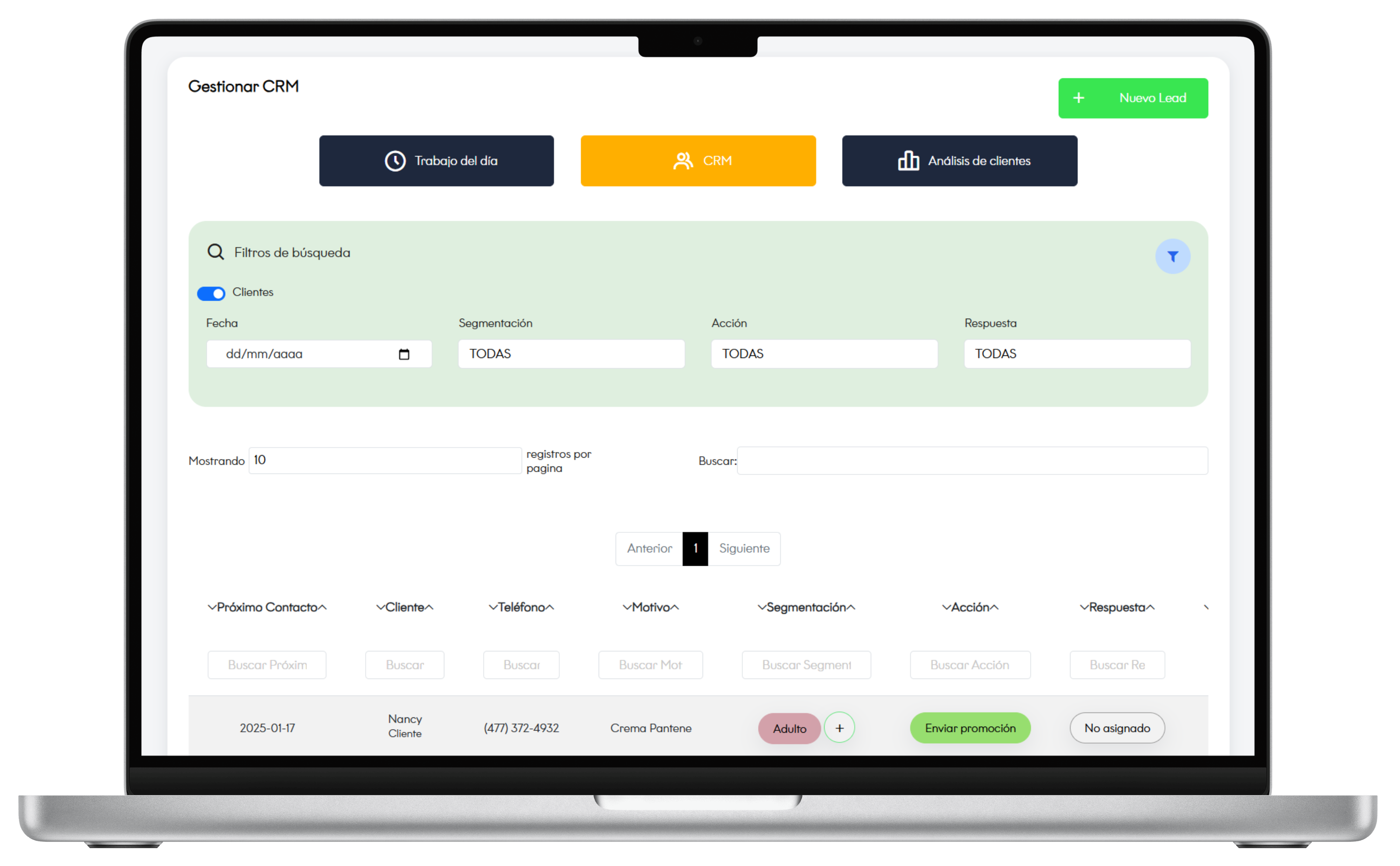 Módulo de Gestión de CRM dentro del POS visto desde una laptop
